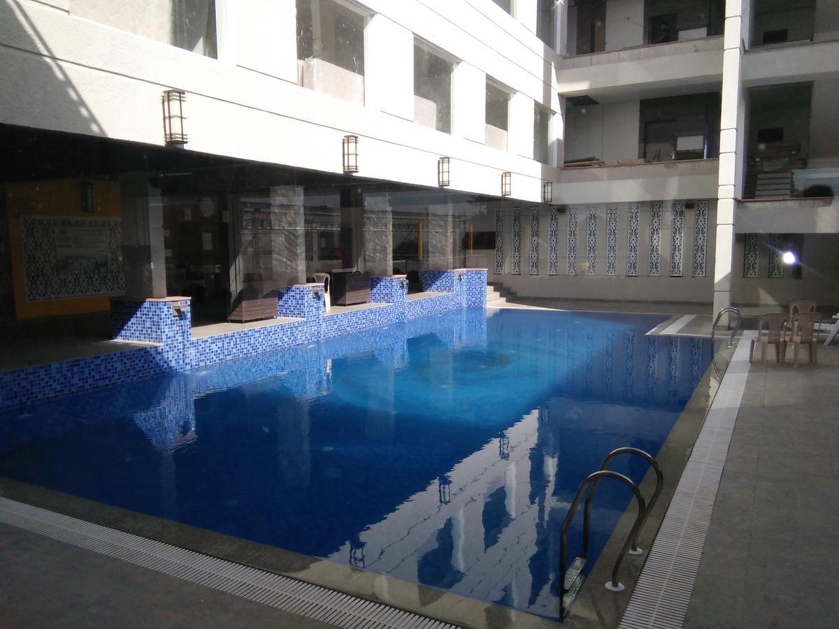 Silver Estate Resort Tikamgarh Extérieur photo